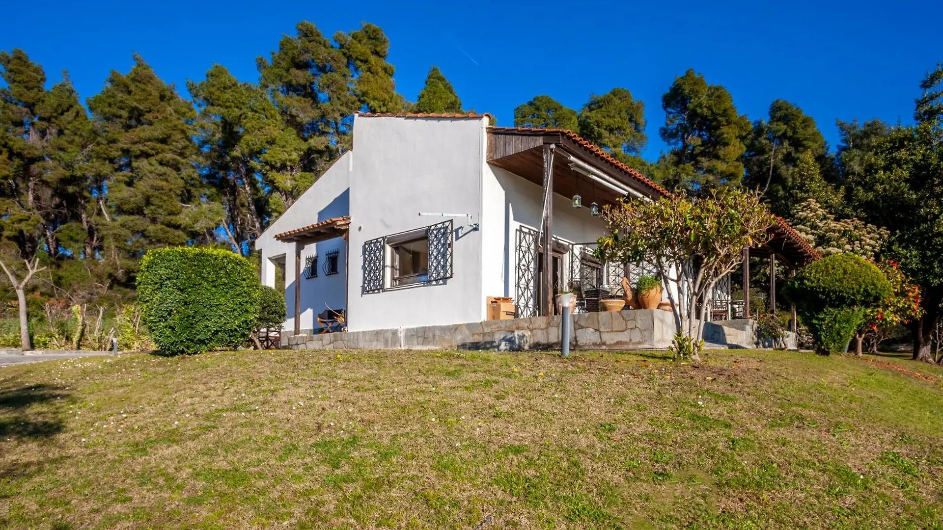 Camelia Elegant Cottage With Orchard & View Elani Holiday home